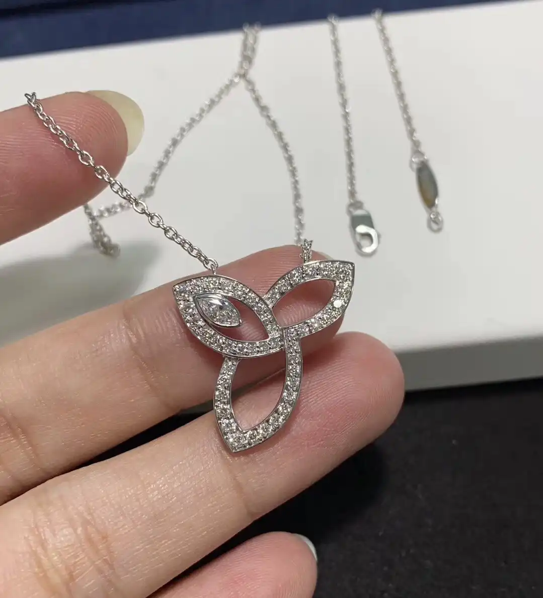 揭秘德甲黑马!莱比锡红牛如何从低谷逆袭成为联赛强队?