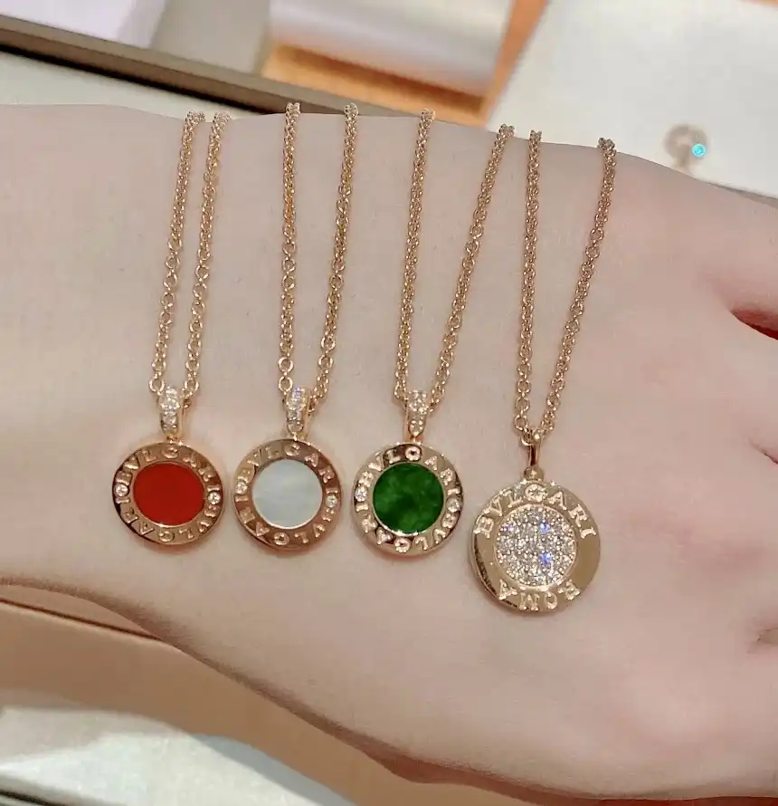 勒沃库森队史上的经典战役：谁才是真正的足球霸主？