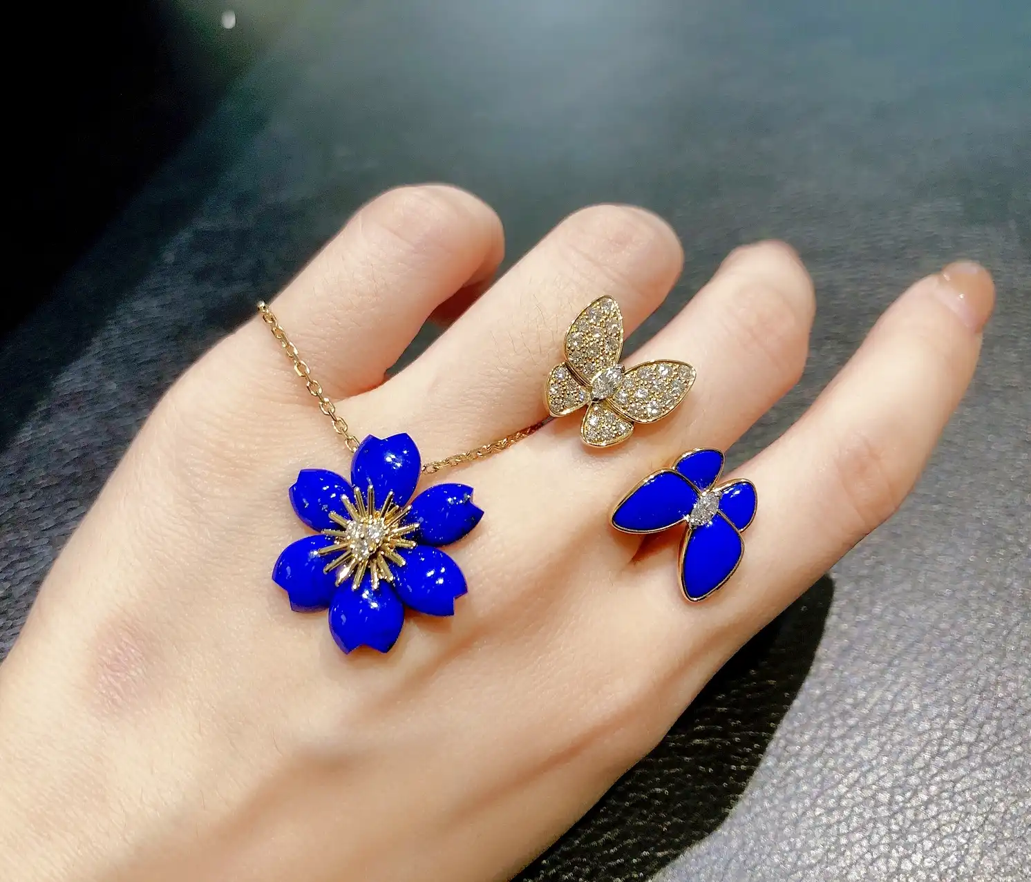 拜仁慕尼黑传奇：揭秘德甲霸主背后的辉煌之路，他们是如何创造历史？